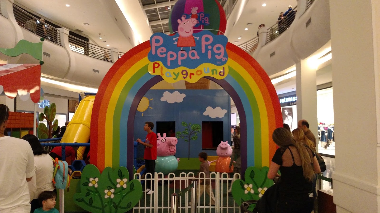 Desenho animado Peppa Pig vai ganhar dois parques de diversões