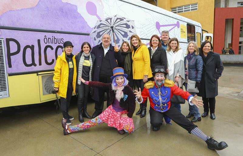 Moradores do Tarumã recebem Ônibus da Cultura itinerante neste sábado