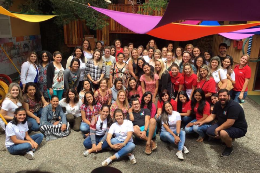"Brincar é coisa séria": encontro de educadores em Curitiba