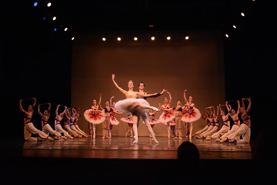 Escola de Dança Teatro Guaíra promove Mostra de Dança da Cia Jovem