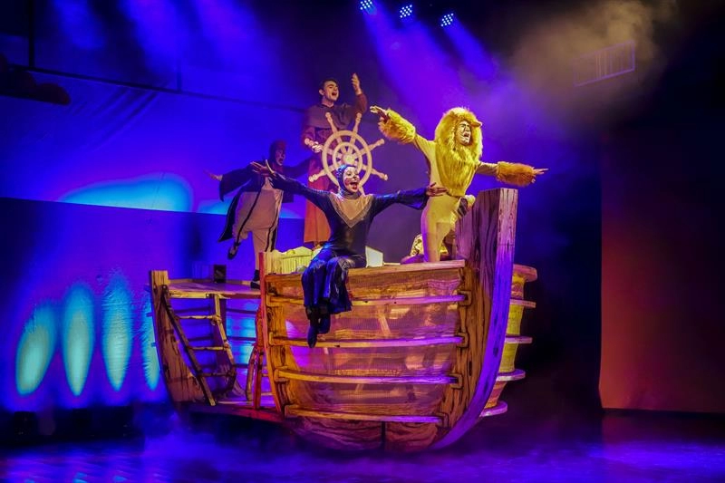 Teatro Guairinha recebe duas sessões do espetáculo A Arca de Noé