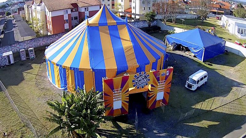 Espetáculos gratuitos no Circo da Cidade Lona Zé Priguiça