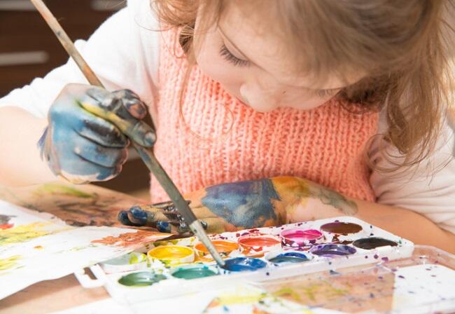 Aulas de artes visuais para crianças