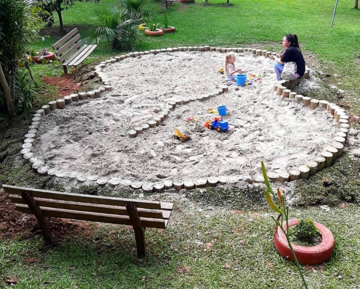 Locação de espaços de brincar para as famílias se divertirem com segurança em Curitiba