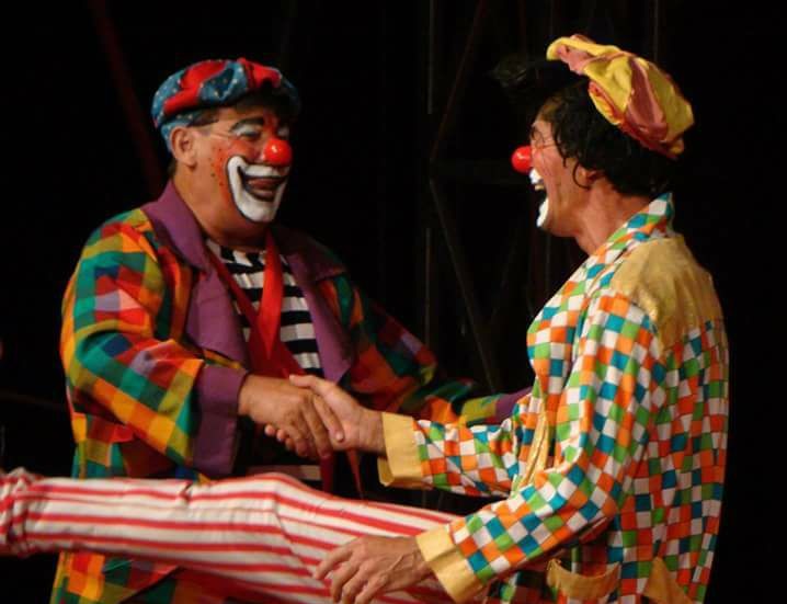 Circo Zanchettini em cartaz no Neoville