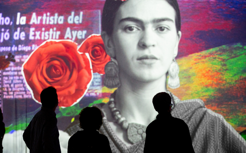 Frida Kahlo em exposição imersiva na capital paulista