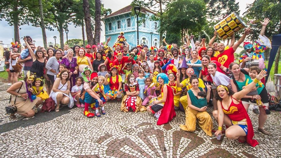 Bloco de Carnaval para os pequenos neste domingo no Largo