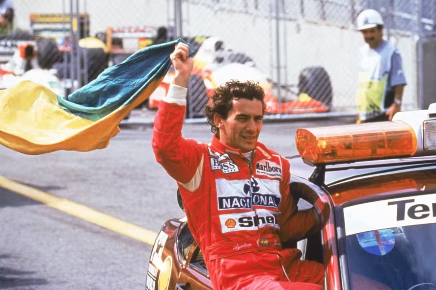 Últimos dias: exposição de Ayrton Senna no RJ celebra os 30 anos de legado