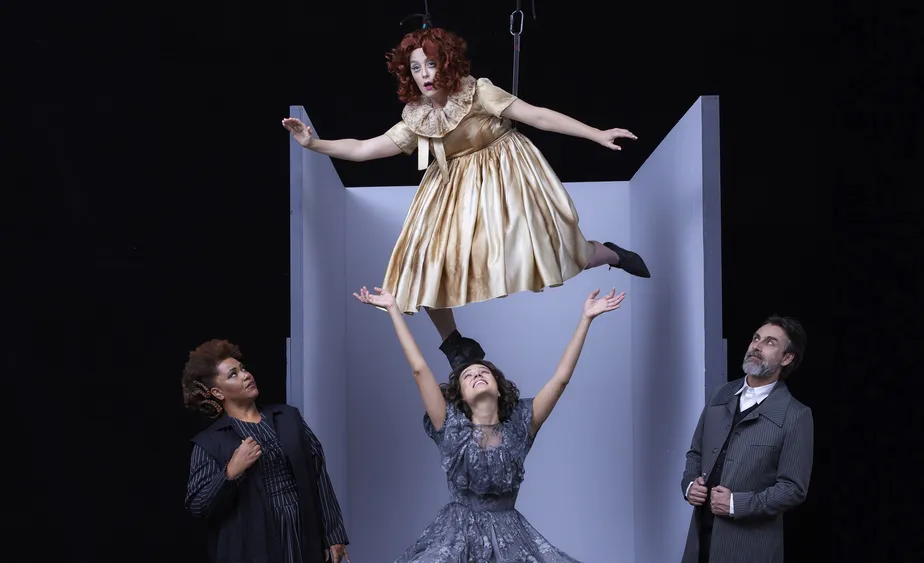 Teatro Bom Jesus apresenta espetáculos para assistir em família