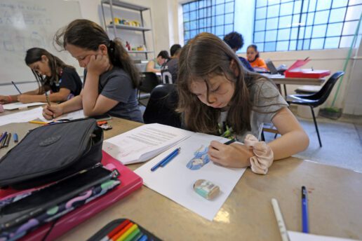 Regionais de Curitiba têm cursos de arte e cultura perto de casa
