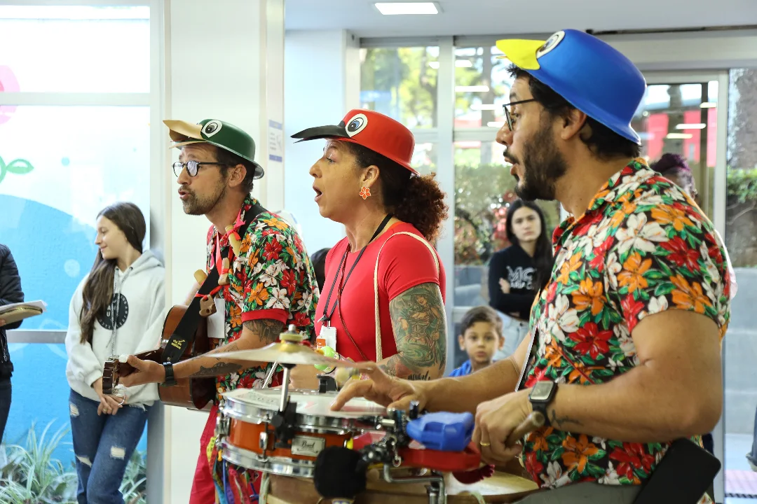 Música e cultura popular para crianças no Hospital Pequeno Príncipe