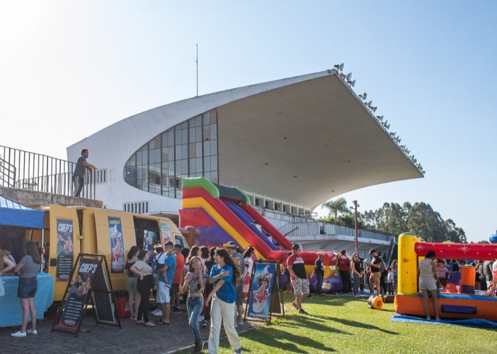 Diversão para as crianças no Jockey Club do Paraná