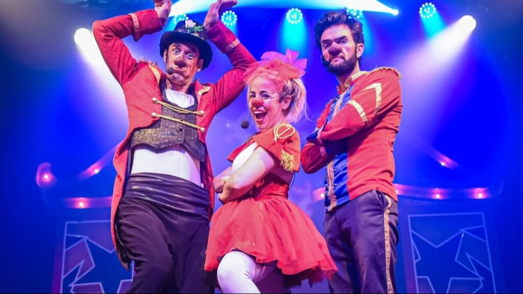 Espetáculo circense com entrada gratuita aos finais de semana