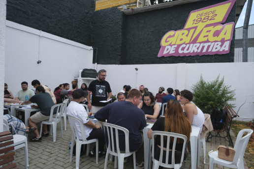 Gibiteca de Curitiba retoma sessões de RPG e reúne fãs da cultura geek aos sábados
