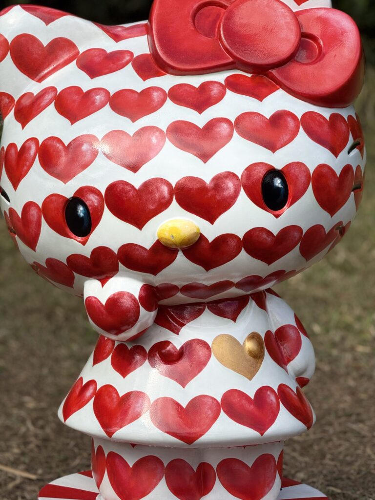 Hello Kitty em exposição no Parque Estadual de Vila Velha