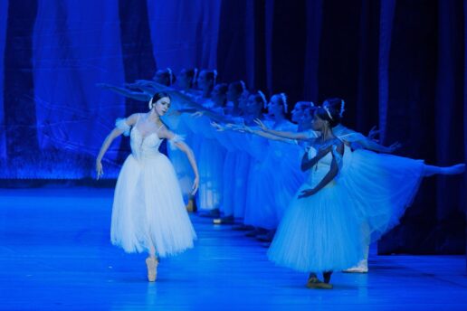 Balé Giselle, com Ana Botafogo, volta em cartaz no Guairão