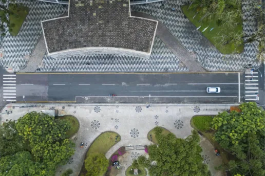 Rua em frente ao Teatro Guaíra será fechada para ampliar área de pedestres em Curitiba